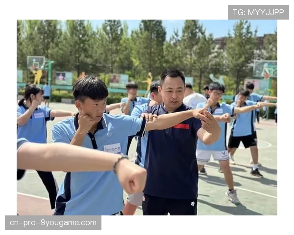 体育新闻中心记录重大体育交流活动精彩瞬间，大型体育新闻报道策划